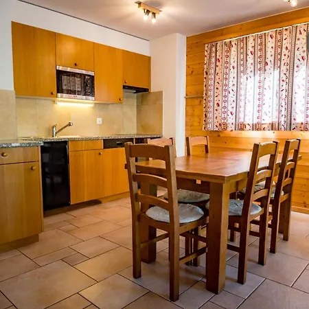 Apartamento Rhodos, Confort Et Espace Ovronnaz