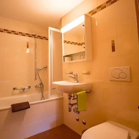Rhodos, Confort Et Espace Apartamento Ovronnaz